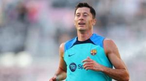 إنه لاعب مهم في فريقه وقد فاز بالعديد من الألقاب. إنه لاعب مهم في فريقه وقد فاز بالعديد من الألقاب.